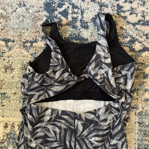 Prana Skypath Dress - Picture 7 of 8